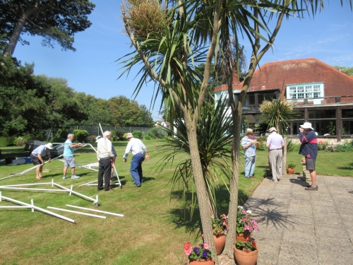 Erecting marquee prior to the 2017 Garden Party